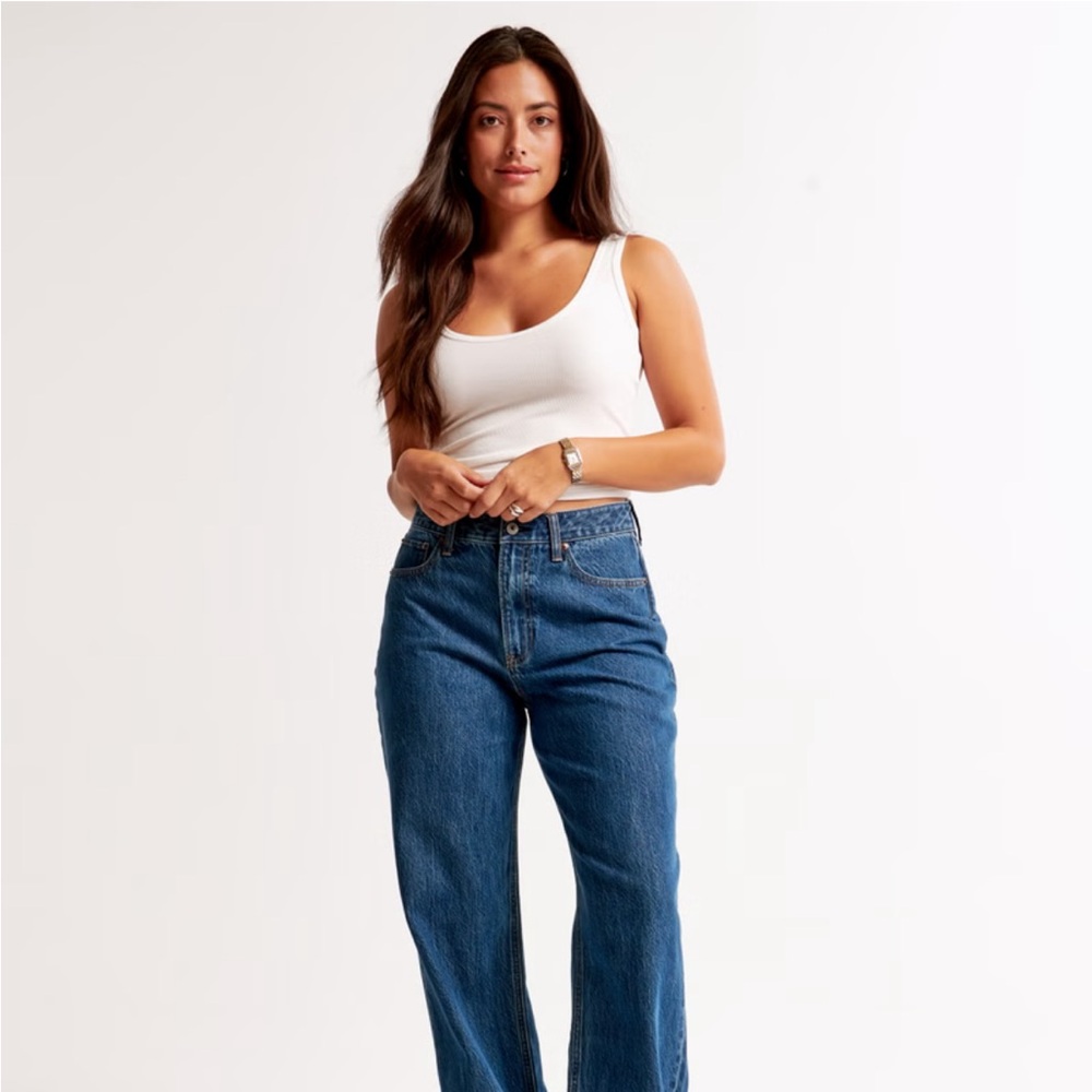 Abercrombie & Fitch Curve Love High Rise Loose Jean